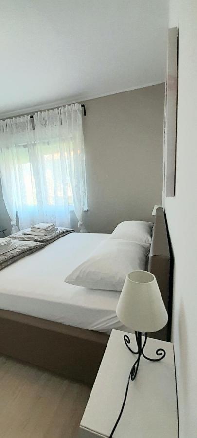 Villa Roso Kaštela Kültér fotó